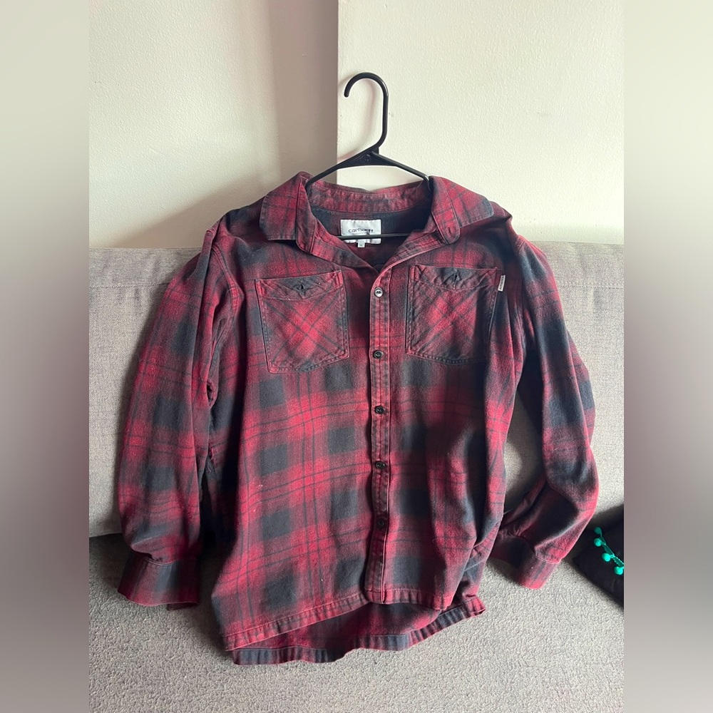 Used Men’s Carhartt Heavy Flannel | XL | Black & Dark Red